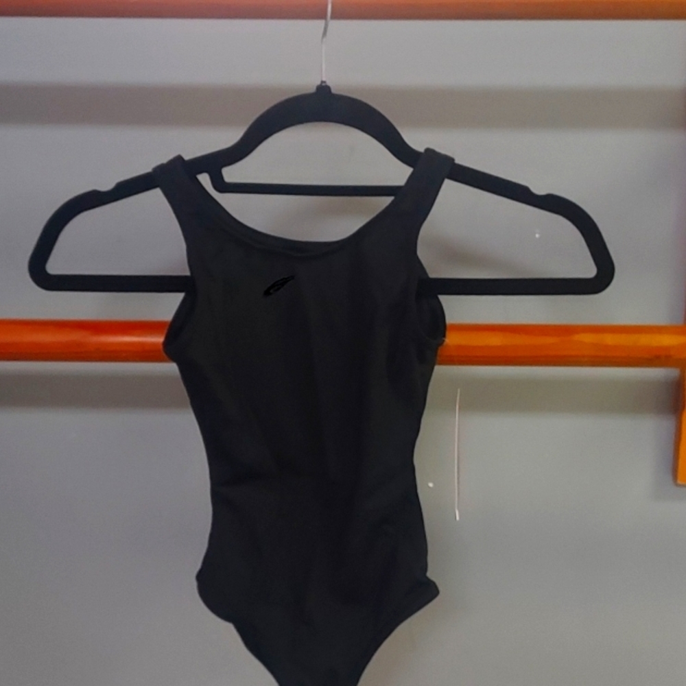 Child Small Tank Leotard 1 Black 1 Pink by Capezio